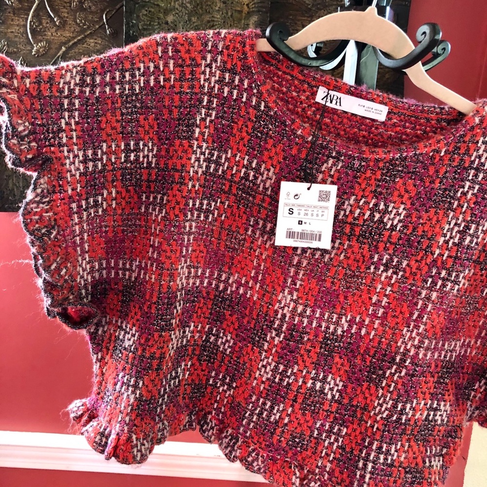 Zara Knit Ruffle Top - Picture 4 of 9